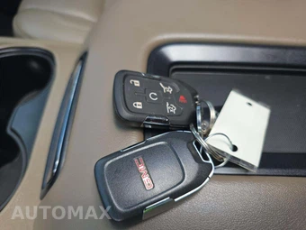 2020 GMC Yukon SLT 4SA – miniatura 8