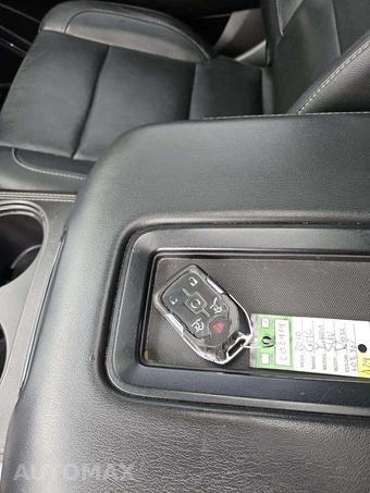 2020 GMC Yukon SLT 4SA – miniatura 8