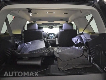 2020 GMC Yukon SLT 4SA - miniatura 16