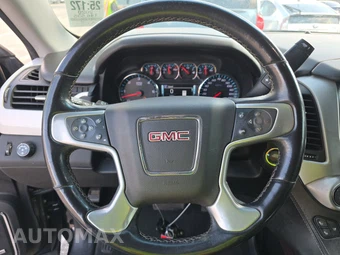 2020 GMC Yukon XL SLT 4SA – miniatura 10