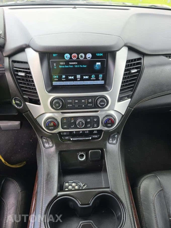 2020 GMC Yukon XL SLT 4SA - miniatura 10