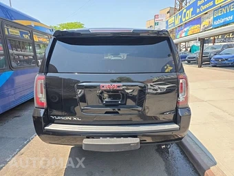 2020 GMC Yukon XL SLT 4SA - miniatura 5