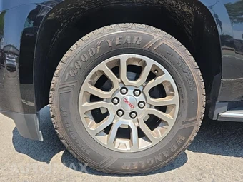 2020 GMC Yukon XL SLT 4SA - miniatura 8
