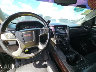 2020 GMC Yukon XL SLT 4SA - miniatura 11