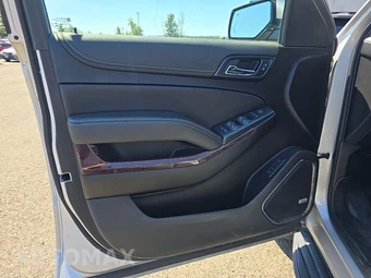 2020 GMC Yukon XL SLT 4SA - miniatura 9
