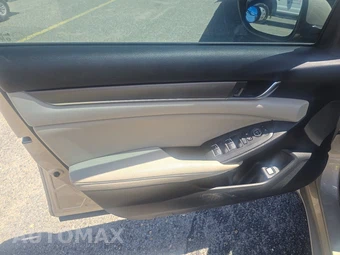2020 Honda Accord Sedan LX 1.5T - miniatura 9