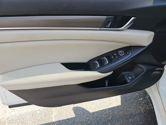2020 Honda Accord Sedan LX 1.5T - miniatura 9