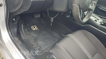 2020 Honda Civic Hatchback LX - miniatura 17
