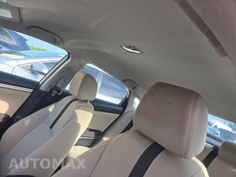 2020 Honda Civic Sedan LX - miniatura 17
