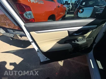2020 Honda CR-V LX - miniatura 9