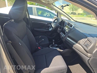 2020 Honda Fit LX - miniatura 8