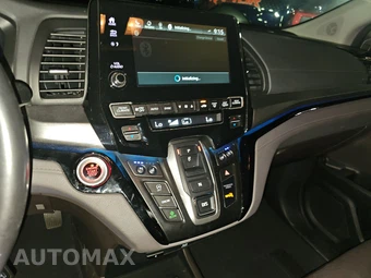2020 Honda Odyssey Elite 118.1" WB - miniatura 11