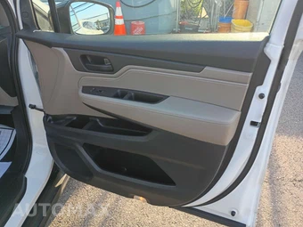 2020 Honda Odyssey EX-L 118.1" WB - miniatura 13