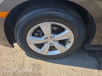 2020 Honda Odyssey EX-L 118.1" WB - miniatura 8