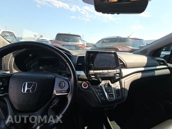 2020 Honda Odyssey Touring 118.1" WB - miniatura 11