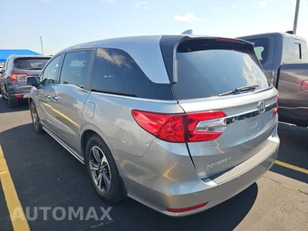 2020 Honda Odyssey Touring 118.1" WB - miniatura 6