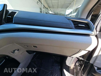 2020 Honda Odyssey Touring 118.1" WB - miniatura 17