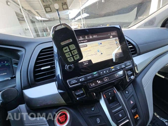 2020 Honda Odyssey Touring 118.1" WB - miniatura 5