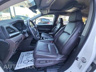 2020 Honda Odyssey Touring 118.1" WB - miniatura 7