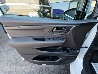 2020 Honda Odyssey Touring 118.1" WB - miniatura 9
