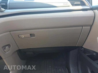 2020 Honda Odyssey Touring 118.1" WB - miniatura 17