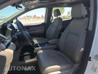 2020 Honda Odyssey Touring 118.1" WB - miniatura 3