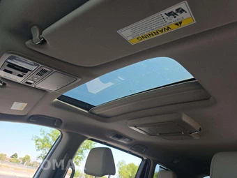 2020 Honda Odyssey Touring 118.1" WB - miniatura 8
