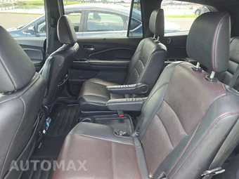 2020 Honda Pilot Black Edition - miniatura 13