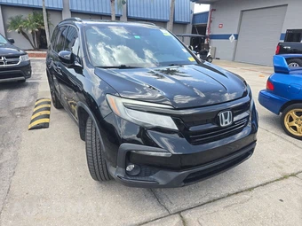 2020 Honda Pilot Black Edition - miniatura 3