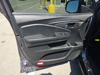 2020 Honda Pilot EX-L – miniatura 9