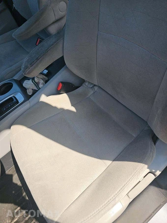 2020 Honda Pilot LX - miniatura 19