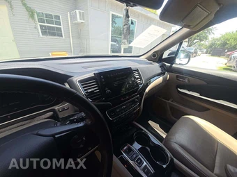 2020 Honda Pilot Touring 7-Passenger - miniatura 10