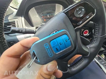 2020 Honda Pilot Touring 8-Passenger - miniatura 5