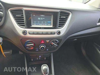 2020 Hyundai Accent SE – miniatura 10