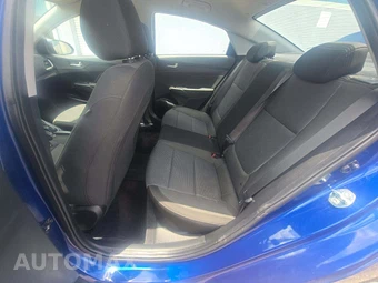 2020 Hyundai Accent SE – miniatura 13