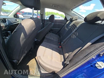2020 Hyundai Accent SE - miniatura 13