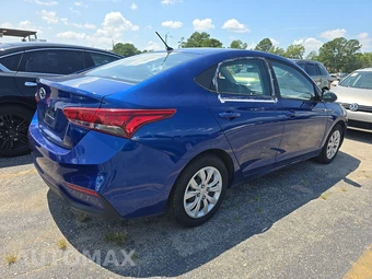2020 Hyundai Accent SE - miniatura 4