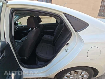 2020 Hyundai Accent SE – miniatura 13