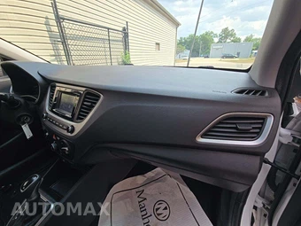 2020 Hyundai Accent SE – miniatura 19