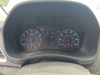 2020 Hyundai Accent SE - miniatura 12