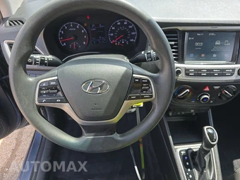 2020 Hyundai Accent SEL – miniatura 11