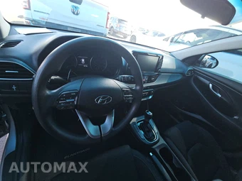 2020 Hyundai Elantra GT Hatchback - miniatura 11