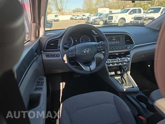 2020 Hyundai Elantra SE Sedan - miniatura 14