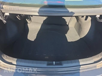 2020 Hyundai Elantra SE Sedan - miniatura 19