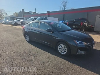 2020 Hyundai Elantra SE Sedan - miniatura 3