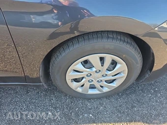 2020 Hyundai Elantra SE Sedan - miniatura 9