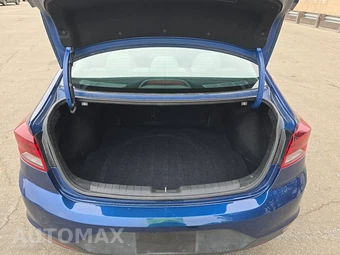 2020 Hyundai Elantra SE Sedan - miniatura 16