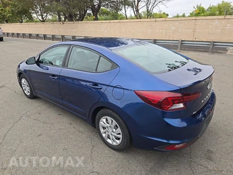 2020 Hyundai Elantra SE Sedan - miniatura 6