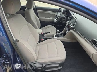 2020 Hyundai Elantra SE Sedan - miniatura 8