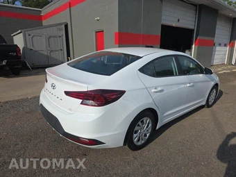 2020 Hyundai Elantra SE Sedan - miniatura 4